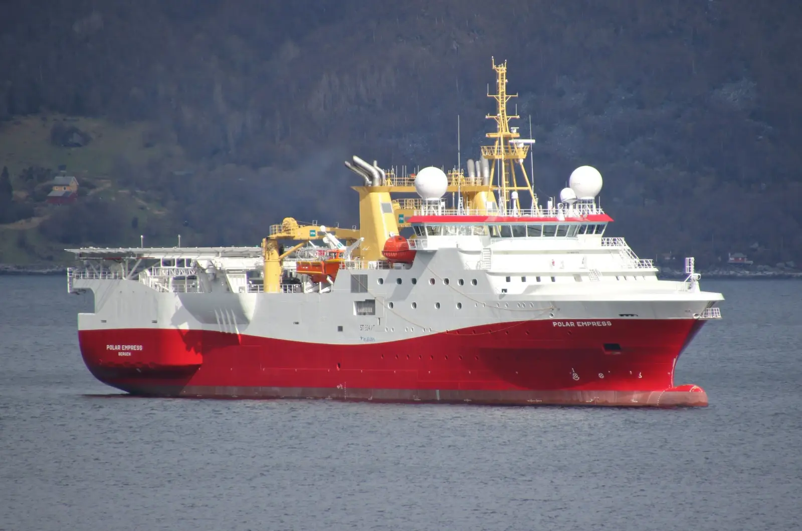 Polar Empress